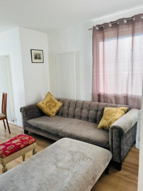 FABULOUS 1BED 1BATH Ground Floor Shared ACCOMMODATION ,Only Double Room